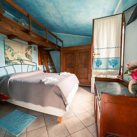 サン・テオドーロ Da Teresa Bed & Breakfast エクステリア 写真
